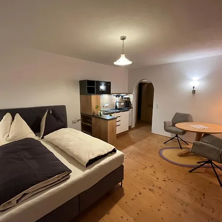 Garconnniere Im Bogen * Tannheim
